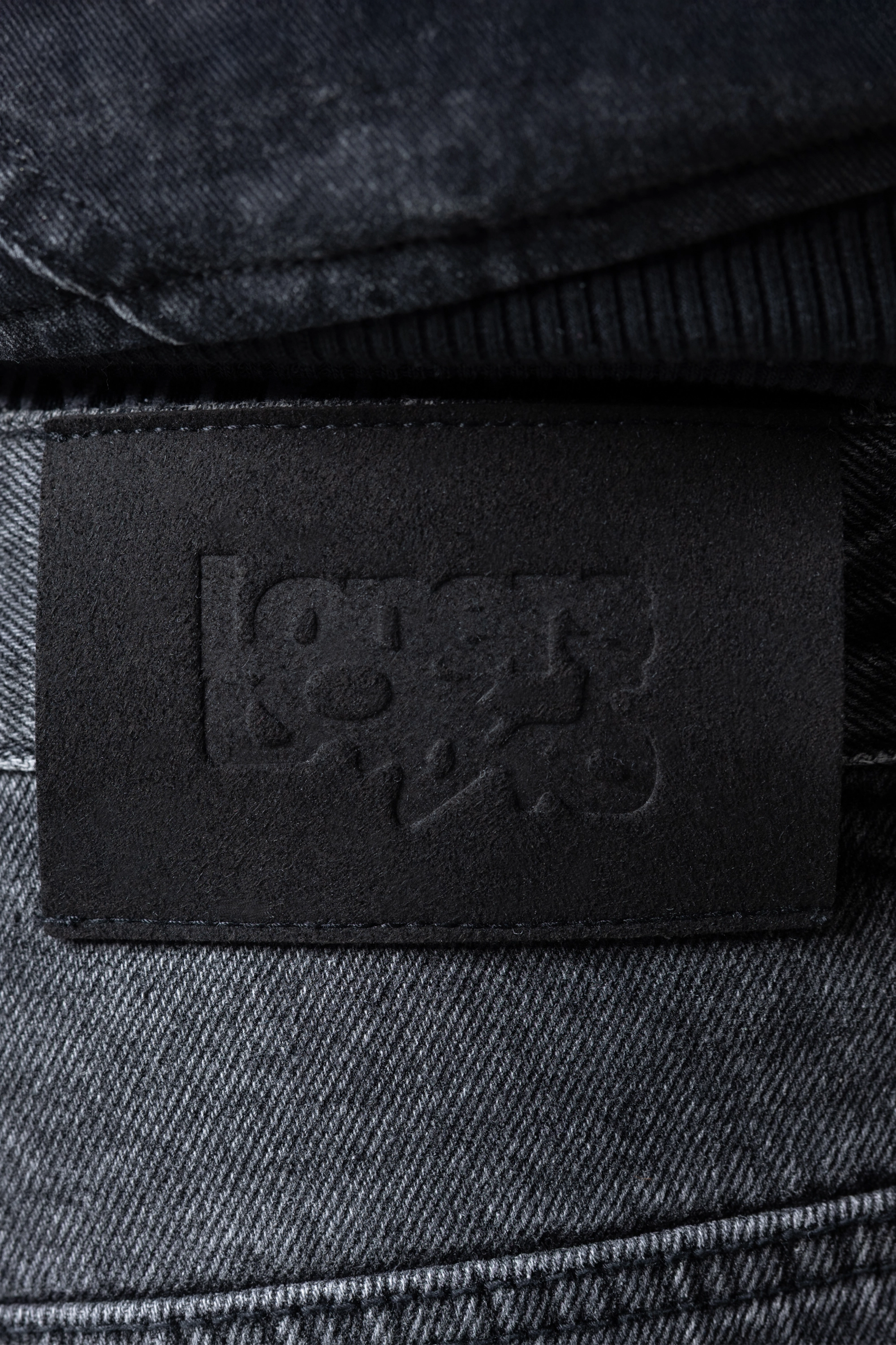 LNRS JEANS BLACK