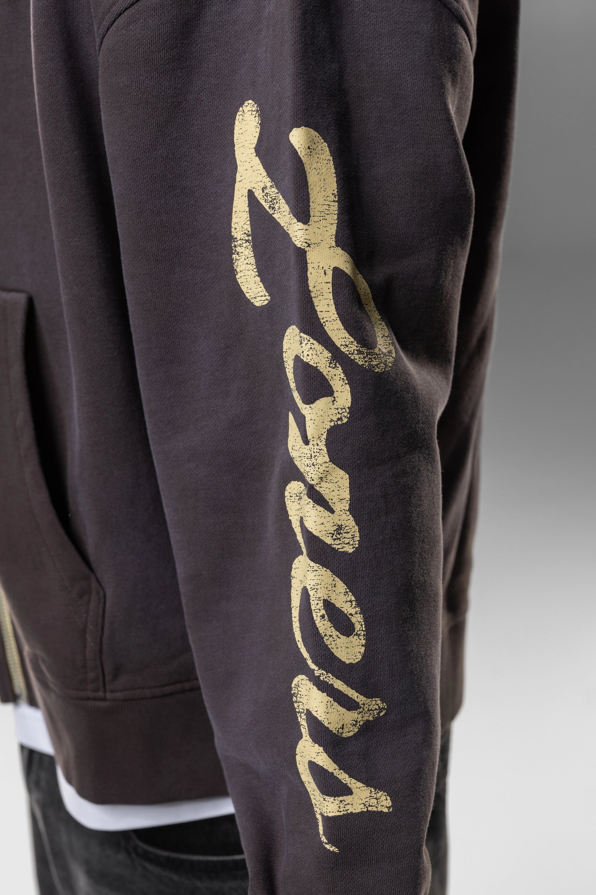 WILDLIFE ZIPPER